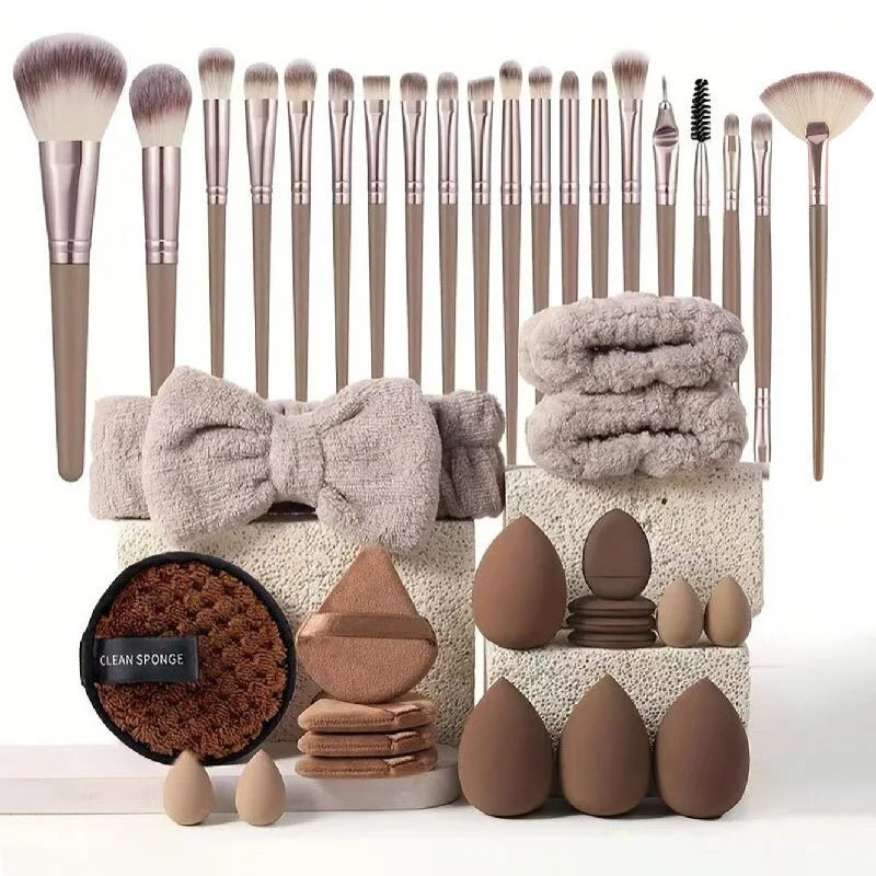 Professional Makeup Brush Set with Sponge Foundation Blush Eyeshadow Kit Nylon Cosmetic Tools for Women Girls Beginners Gift